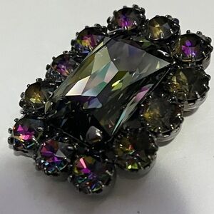 Reine Rosalie - Brooch - RARE FIND - BLACK Aurora Borealis